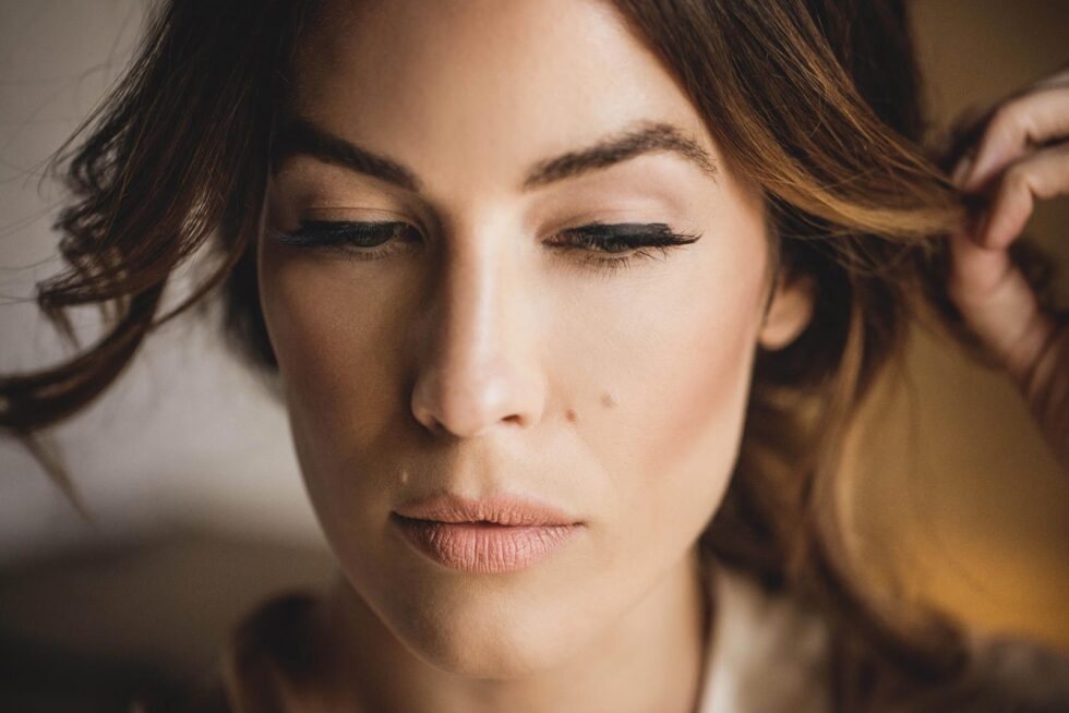 Makeup Tips for Hot Weather in Zihuatanejo